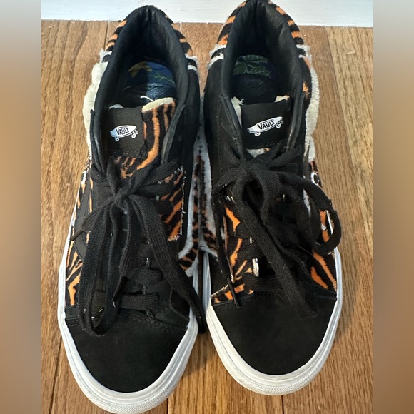 VANS VAULT | M5.5 W7 MID ZOO SCHOOL 'UNSTUFFED ANIMAL TIGER' - Picture 8 of 11
